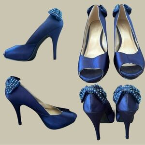 👛 (ANY 2/$25) EXPRESSION Florenz Blu 4.25” Open Toe Heels